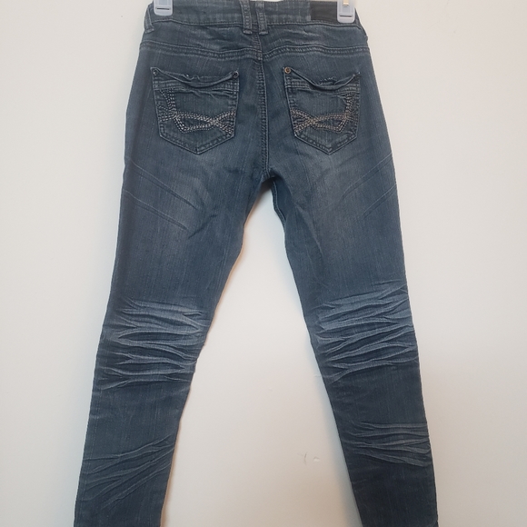 Jeans - Picture 5 of 5